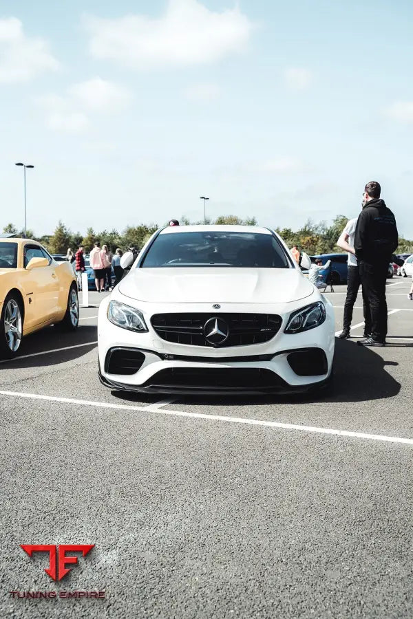 MERCEDES E63 W213 2018-2020 PRE-FACELIFT CARBON FIBRE SPLITTER - CT CARBON