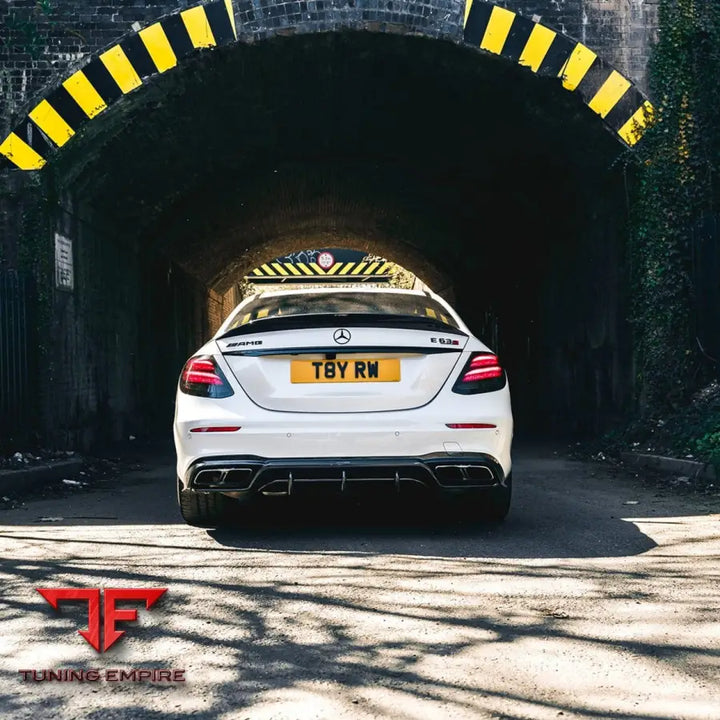 MERCEDES E63 W213 2018-2020 PRE-FACELIFT CARBON FIBRE SPOILER - CT CARBON