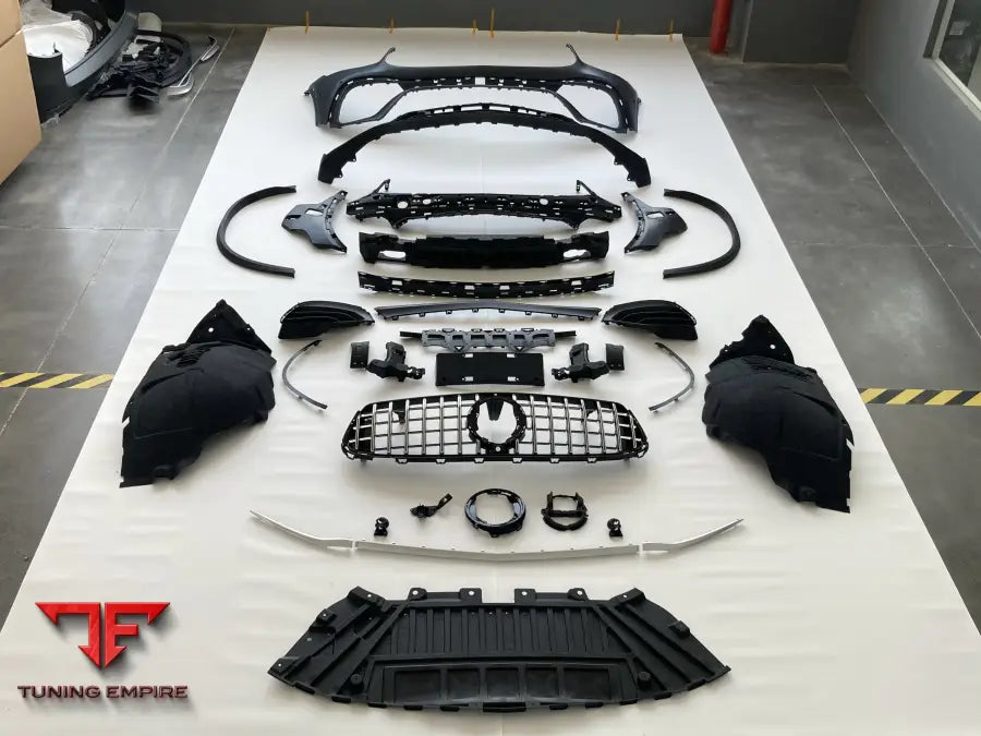 MERCEDES GLC43 X253 SUV UPGRADE TO GLC 63 AMG SUV BODY KIT