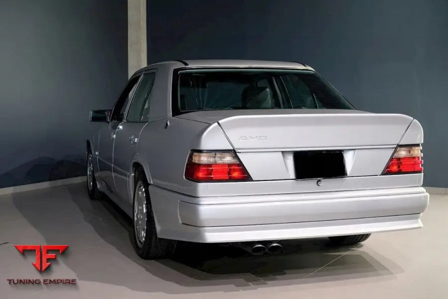 MERCEDES W124 SEDAN BUMPER SET + SIDE SKIRTS SPOILER AMG + FULL BODY KIT AMG