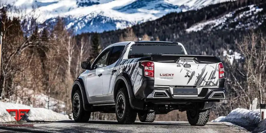 MITSUBISHI L200 BODY KIT WITH WIDE ARCHES