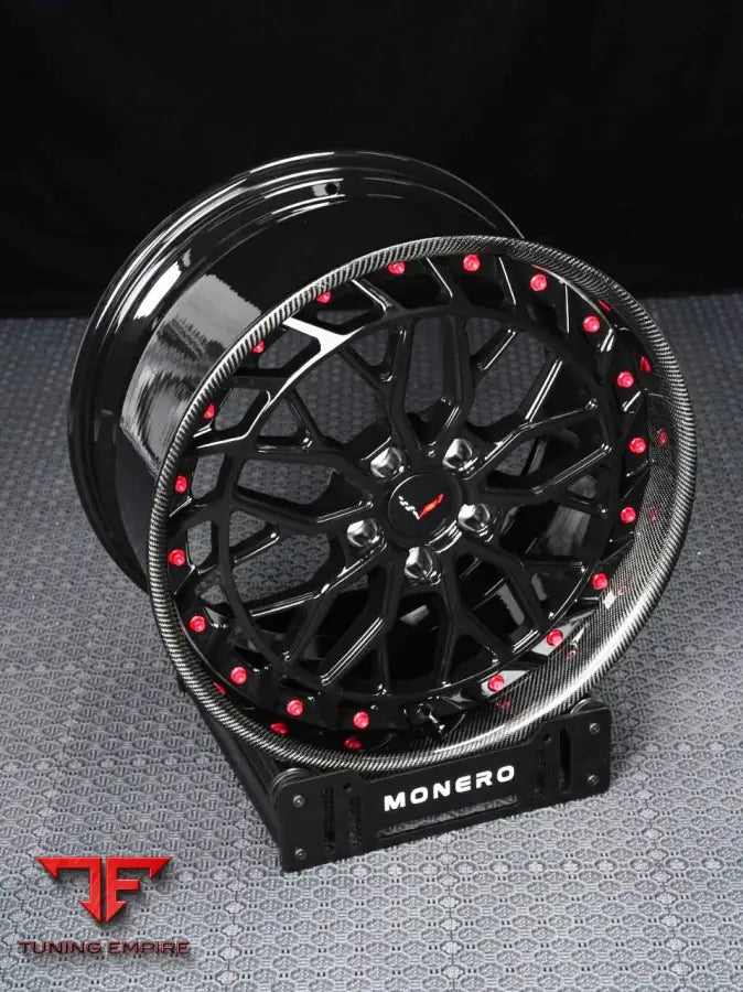 MONERO FORGED WHEELS WITH CARBON LIP