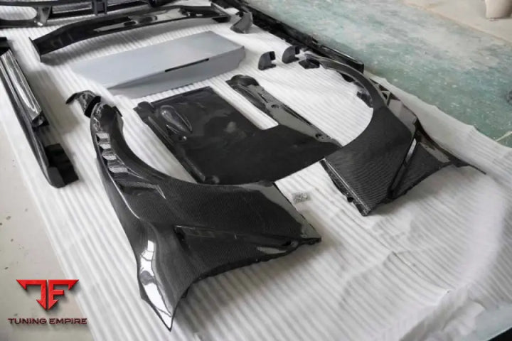 NISSAN GT-R R35 2016 - 2023 to NISSAN GT-R R35 2024 + CONVERSION DRY CARBON BODY KIT