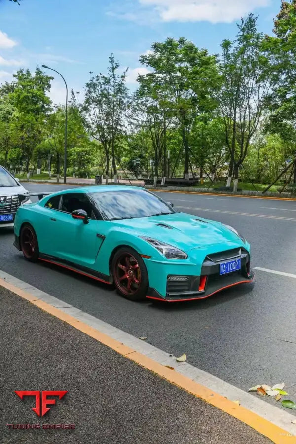 NISSAN GT-R UPGRADE TO NISMO CARBON FIBER PARTS