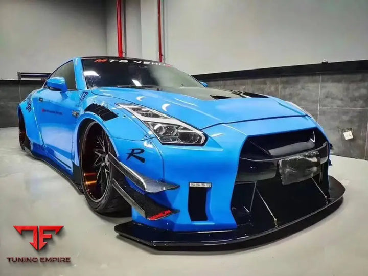 NISSAN GTR 2ND GEN. CARBON FIBER BODY KIT