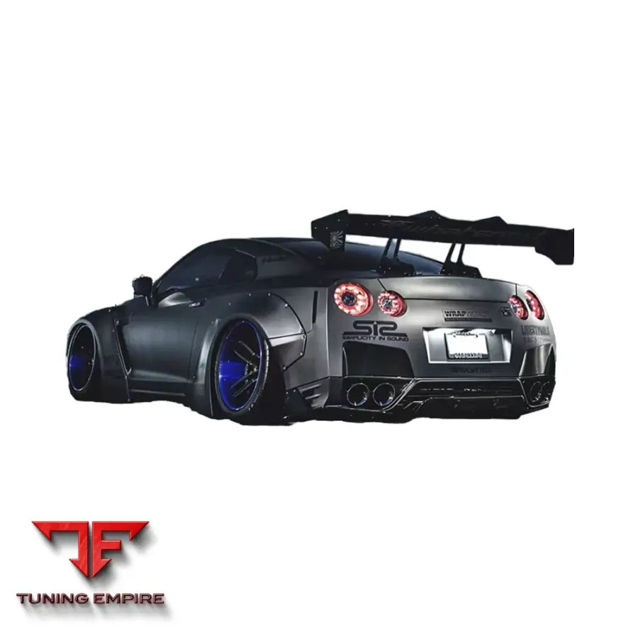 NISSAN GTR CARBON FIBER BODY KIT