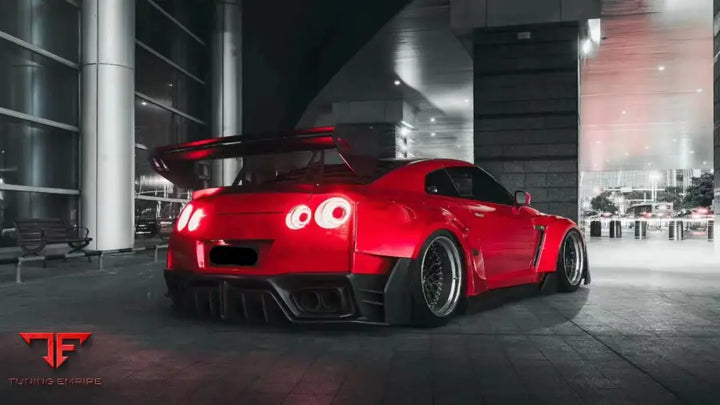 NISSAN GTR CARBON FIBER PARTS