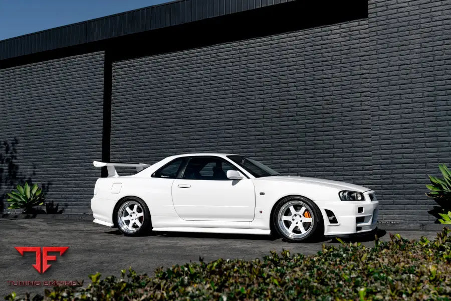 NISSAN GTR FORGED WHEELS AND EXHAUST SYSTEM