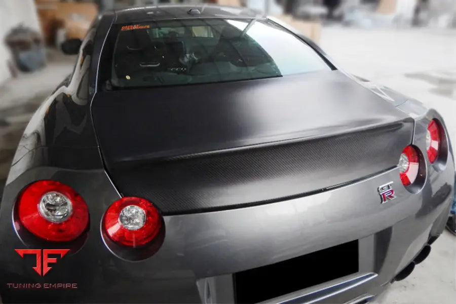 NISSAN GTR R35 CBA/DBA/EBA AMS STYLE CARBON FIBER TRUNK BSD