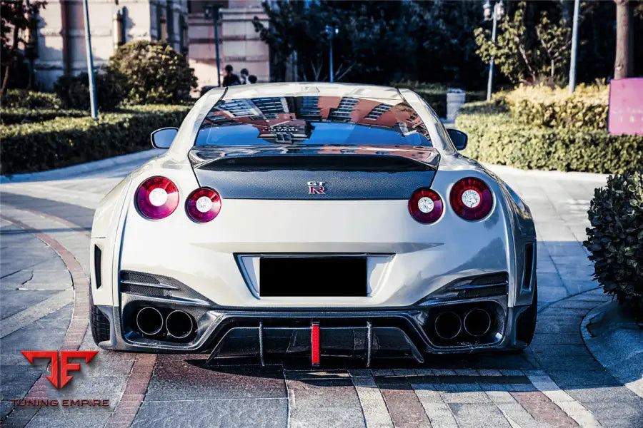 NISSAN GTR R35 CBA & DBA & EBA BKSSII STYLE REAR BUMPER WITH DIFFUSER & LED LIGHT BSD