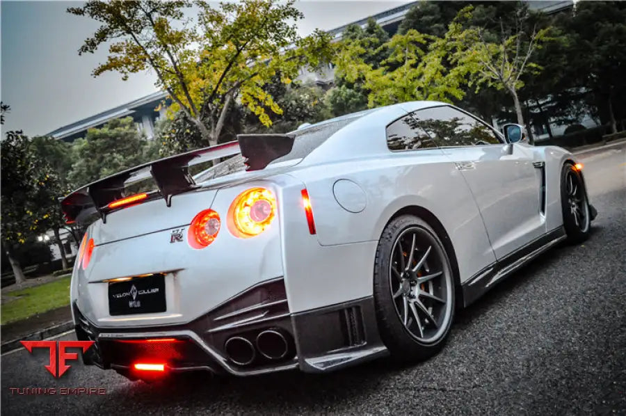 NISSAN GTR R35 CBA DBA VER17 NSM STYLE PARTIAL CARBON FIBER FULL BODY KIT BSD