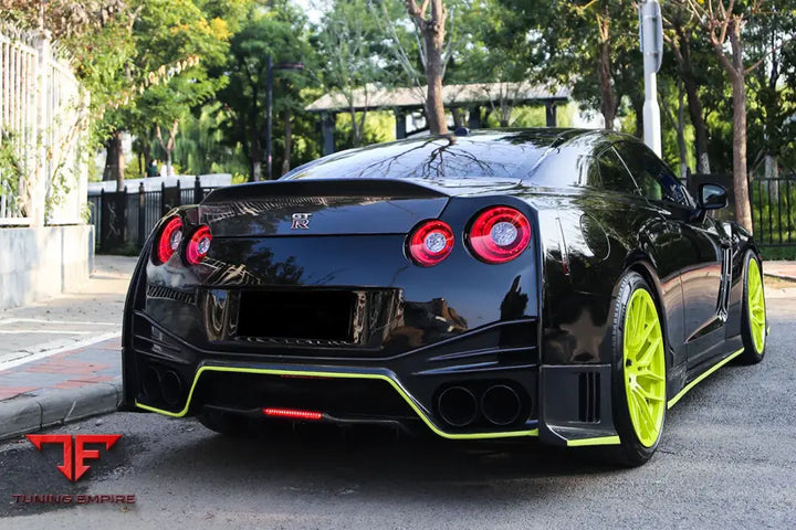 NISSAN GTR R35 DBA & EBA NSM STYLE CARBON FIBER REAR DIFFUSER WITH CANARDS & BREAK LIGHT BSD