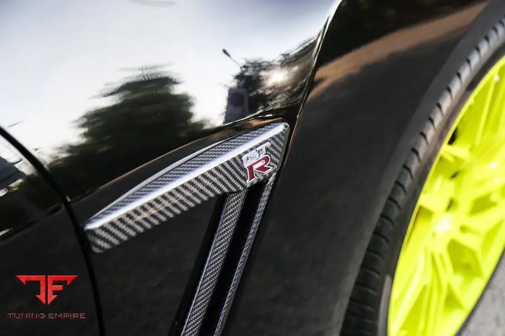 NISSAN GTR R35 DBAEBA CARBON FIBER FENDER LOGO COVER BSD