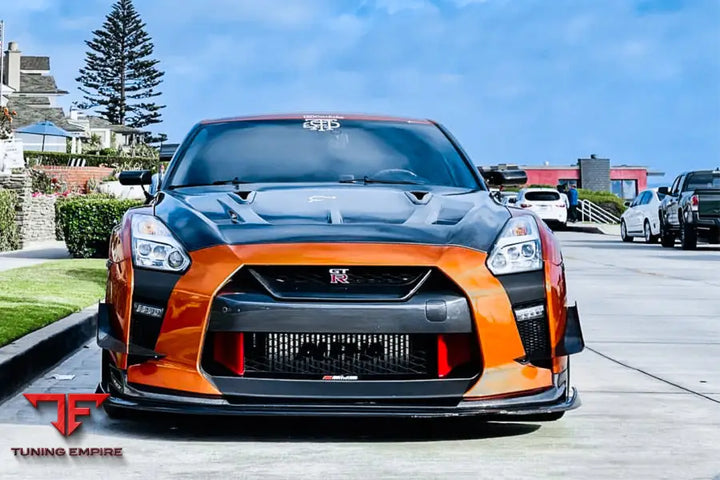 NISSAN GTR R35 EBA BKSS STYLE CARBON FIBER FRONT CANARDS BSD