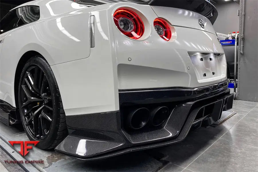 NISSAN GTR R35 EBA BKSS STYLE CARBON FIBER REAR DIFFUSER BSD