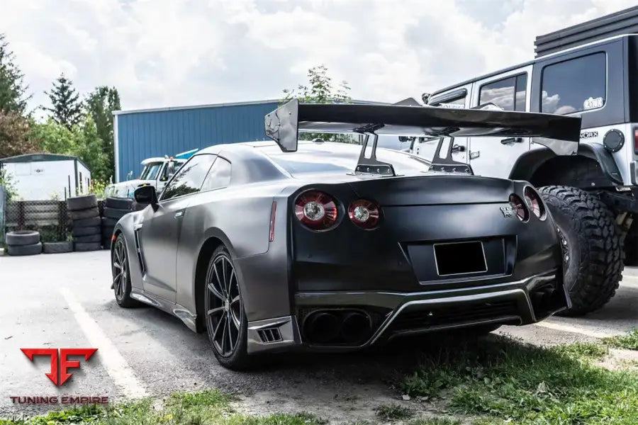 NISSAN GTR R35 EBA CARBON FIBER REAR DIFFUSER BSD