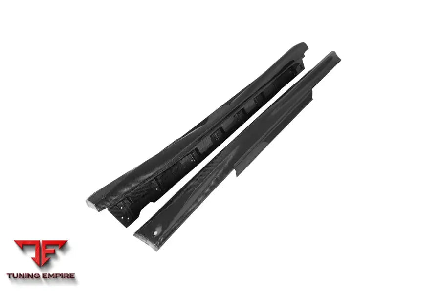 NISSAN GTR R35 EBA CARBON FIBER SIDE SKIRTS BSD