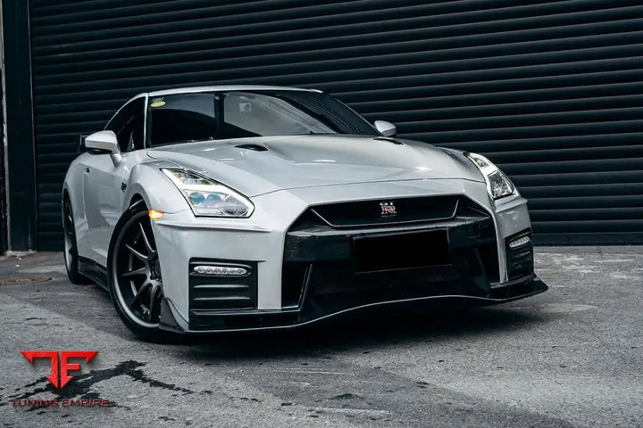 NISSAN GTR R35 EBA NSM STYLE PARTIAL CARBON FIBER FRONT BUMPER BSD