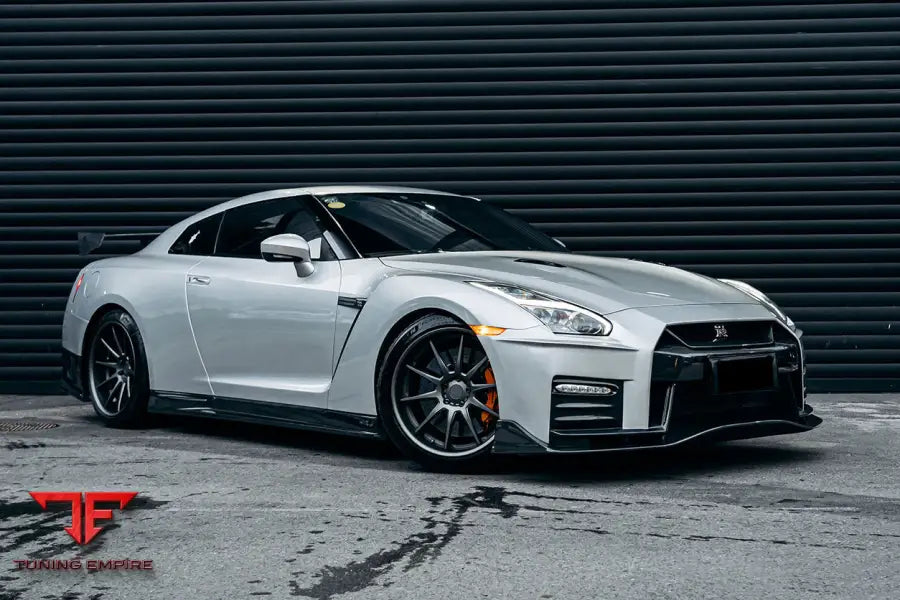 NISSAN GTR R35 EBA NSM STYLE PARTIAL CARBON FIBER FRONT BUMPER BSD