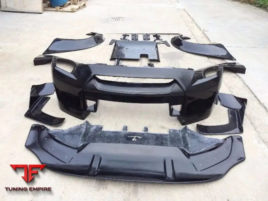 NISSAN GTR R35 LB BODY KIT