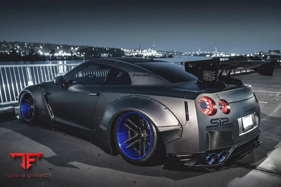 NISSAN GTR R35 LB BODY KIT