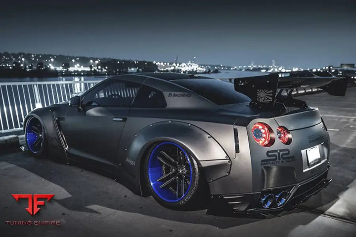 NISSAN GTR R35 LB BODY KIT