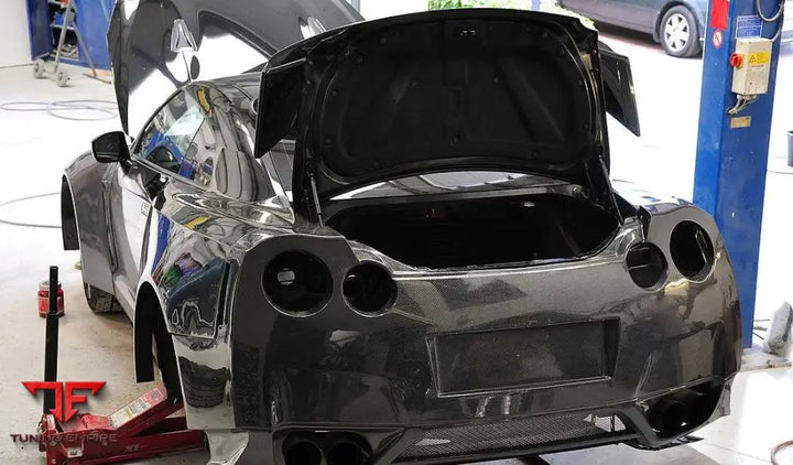 NISSAN GTR R35 WIDE BODY KIT GT1