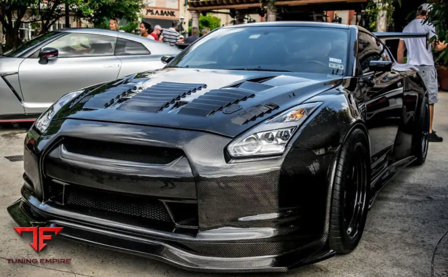NISSAN GTR R35 WIDE BODY KIT GT1