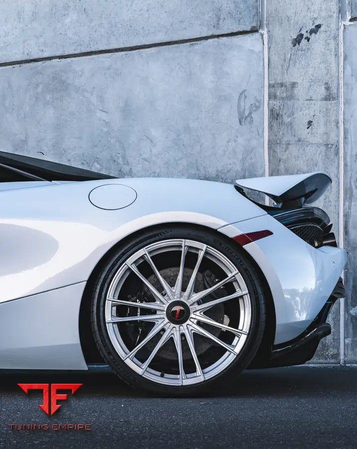 NOVITEC MCLAREN 720S COUPE / SPIDER