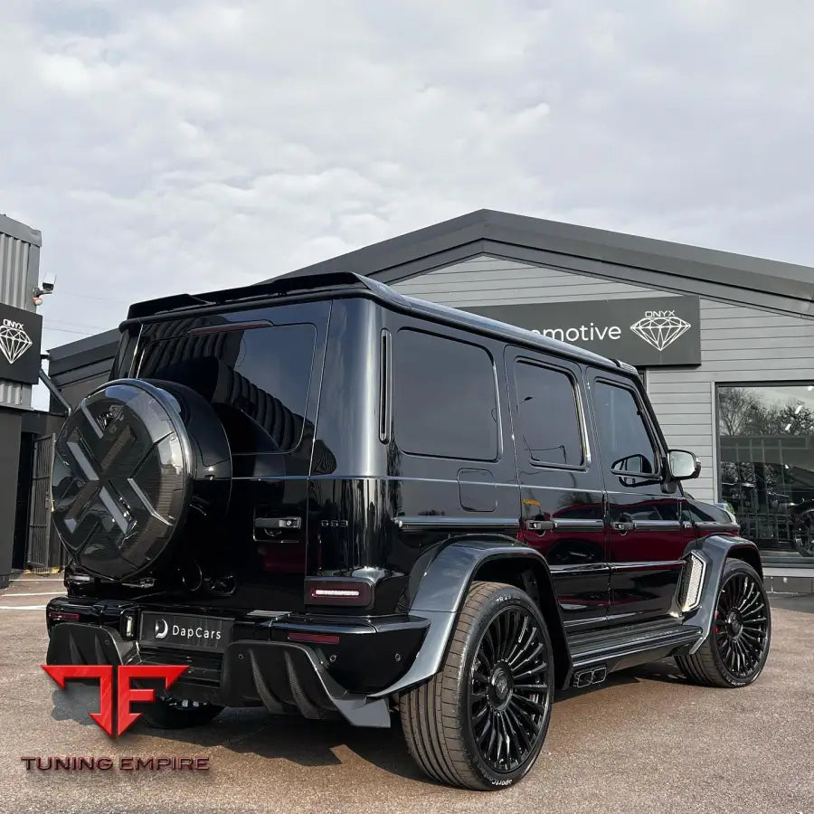 ONYX MERCEDES-BENZ G63 AMG G7X WIDE BODY KIT