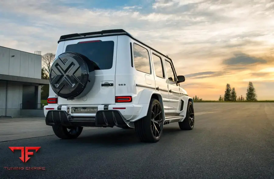 ONYX MERCEDES-BENZ G63 AMG G7X WIDE BODY KIT