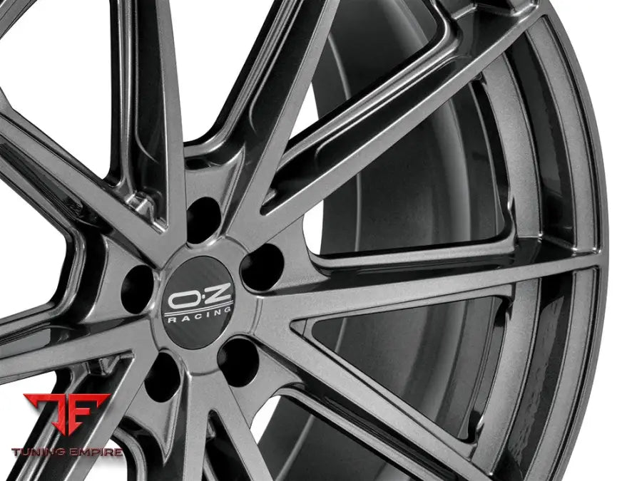 OZ Racing Suprema XT HLT wheel