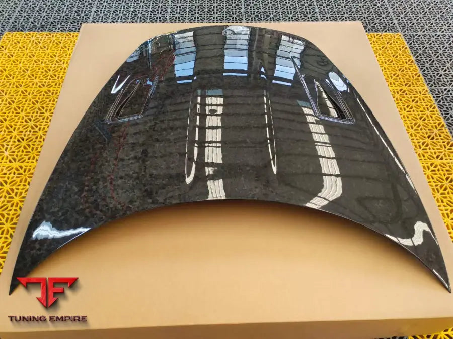 PORSCHE 718 CAYMAN 981 | GT3 RS STYLE DRY CARBON TRUNK HOOD