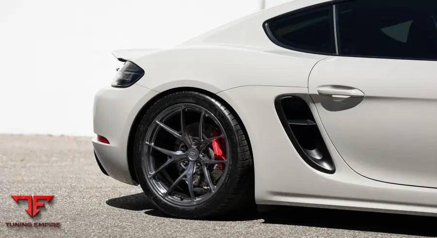 PORSCHE 718 CAYMAN BC FORGED WHEELS