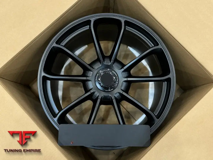 PORSCHE 718 CAYMAN GT4RS WHEELS