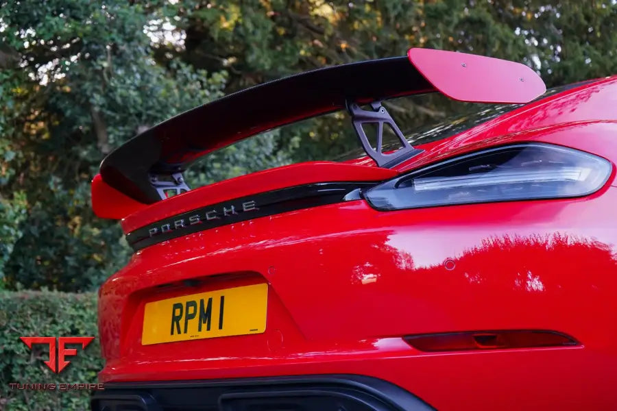 Porsche 718 GT4 carbon rear wing fitted