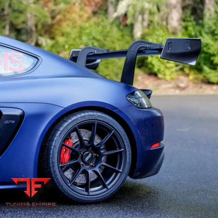 PORSCHE 718 GT4 CLUBSPORT AERO PACKAGE