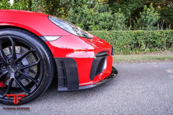Porsche 718 GT4 carbon package detail