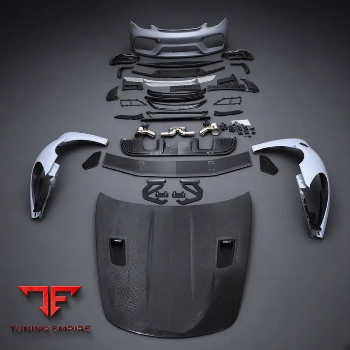PORSCHE 718 GT4 CARBON CONVERSION BODY KIT PP + DRY CARBON