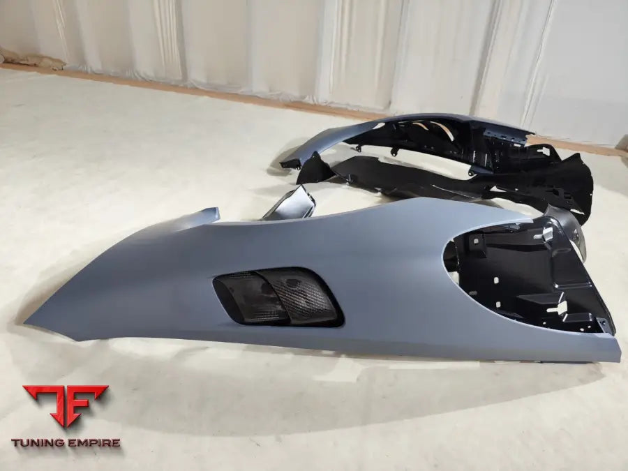 PORSCHE 718 GT4 CARBON CONVERSION BODY KIT PP + DRY CARBON