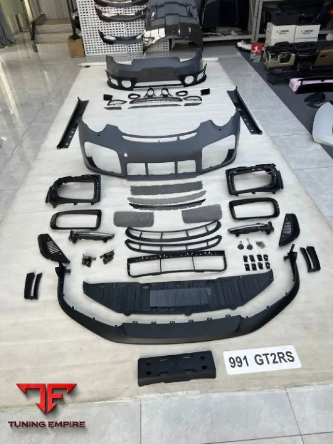 PORSCHE 911 991.1 991.2 2012 - 2018 UPGRADE to GT2RS CONVERSION BODY KIT