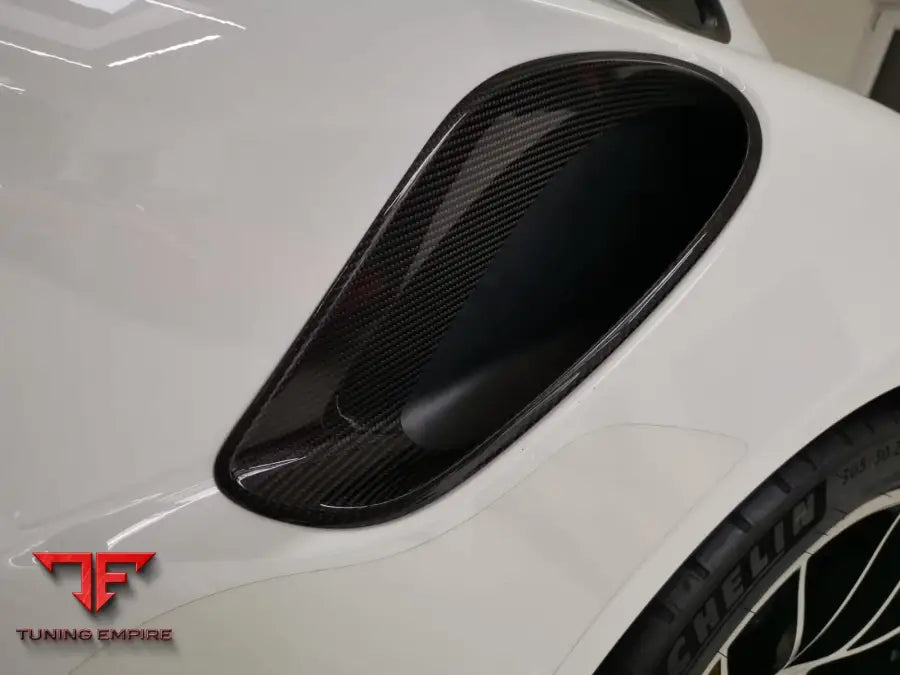PORSCHE 911 991.2 CARBON FIBER BODY KIT