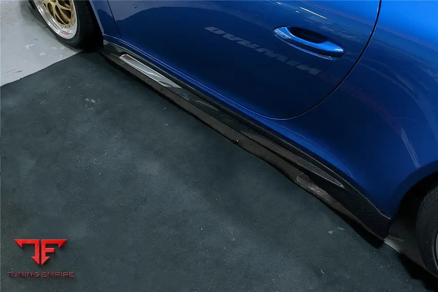PORSCHE 911 / 991.2 GT3 ONLY BKSS STYLE CARBON FIBER SIDE SKIRTS BSD