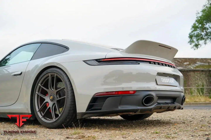 Porsche 911 992.1 Sport Design carbon diffuser fitted