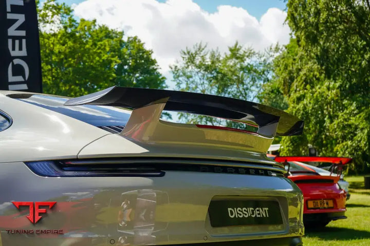 Porsche 911 992.2 fixed carbon rear wing blade