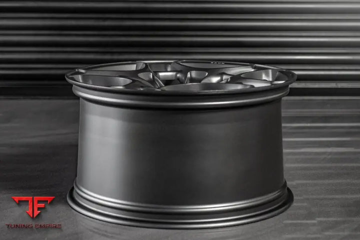 PORSCHE 911/992 KAHN FORGED WHEELS