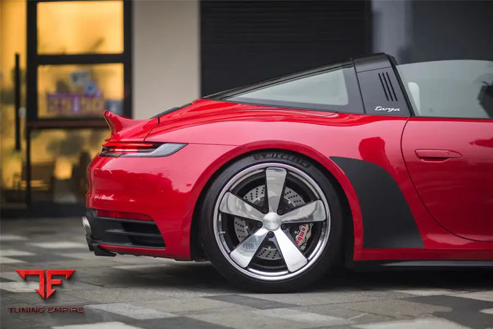 PORSCHE 911 / 992 TARGA & CABRIOLET BKSS STYLE DUCKTAIL TRUNK WING BSD