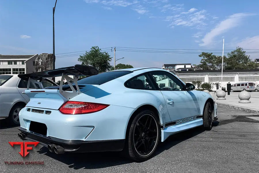 PORSCHE 911 / 997.2 CARRERA S / T STYLE SIDE SKIRTS BSD