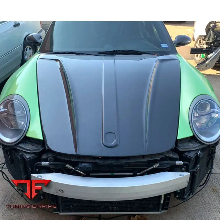 PORSCHE 911 997 CARBON FIBER GLOSSY FINISH BONNET HOOD 2007-2012Y