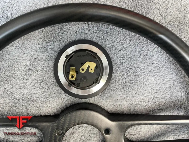 Porsche 911 carbon and aluminium steering wheel, view 4